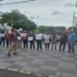 Mempelajari Dasar Acuan OPD, LSM Malpekat Melakukan Aksi Demo Ke Pemkot Surabaya